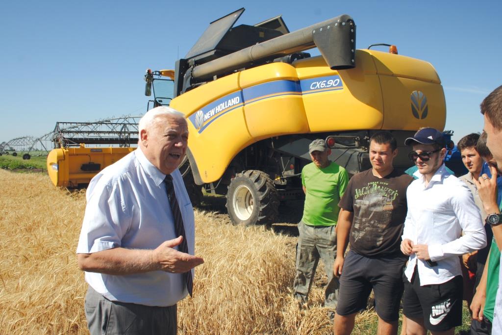 Від світла знань – добробут на землі!